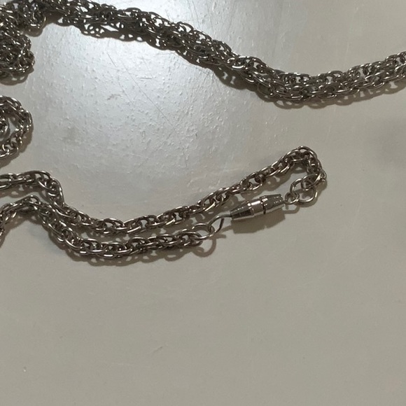 Crystal snowflake necklace - Picture 4 of 4